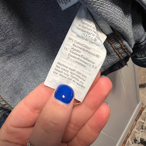 J.Crew dark wash cropped jean jacket small - Picture 6 of 6